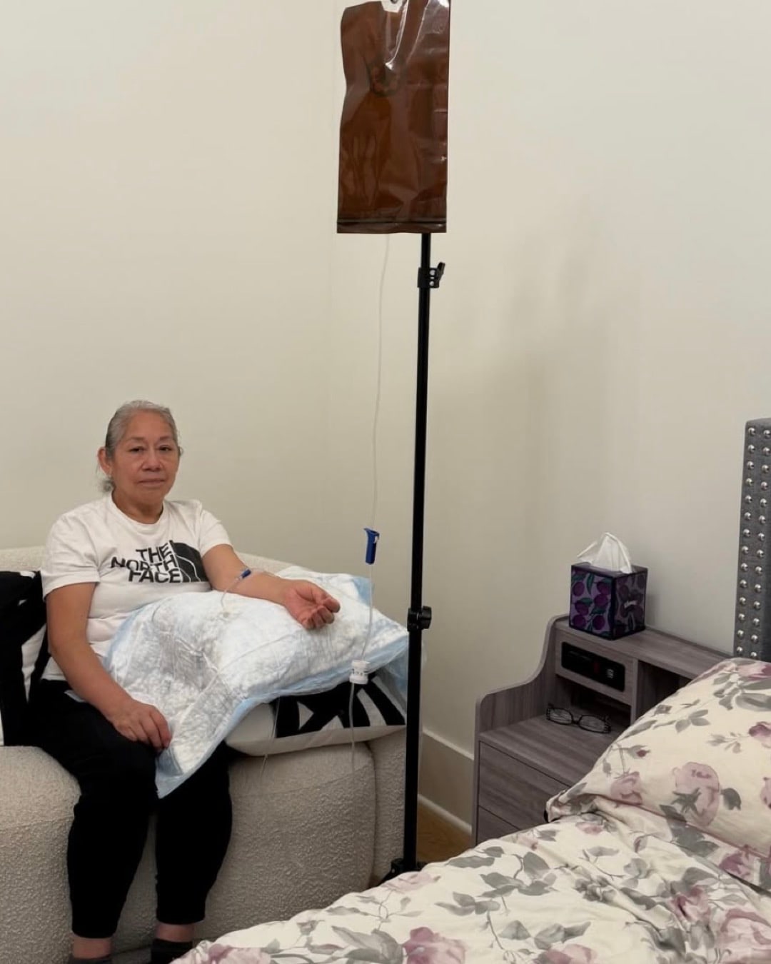 A&M IV Co. client receiving NAD+ infusion at home in Nashville